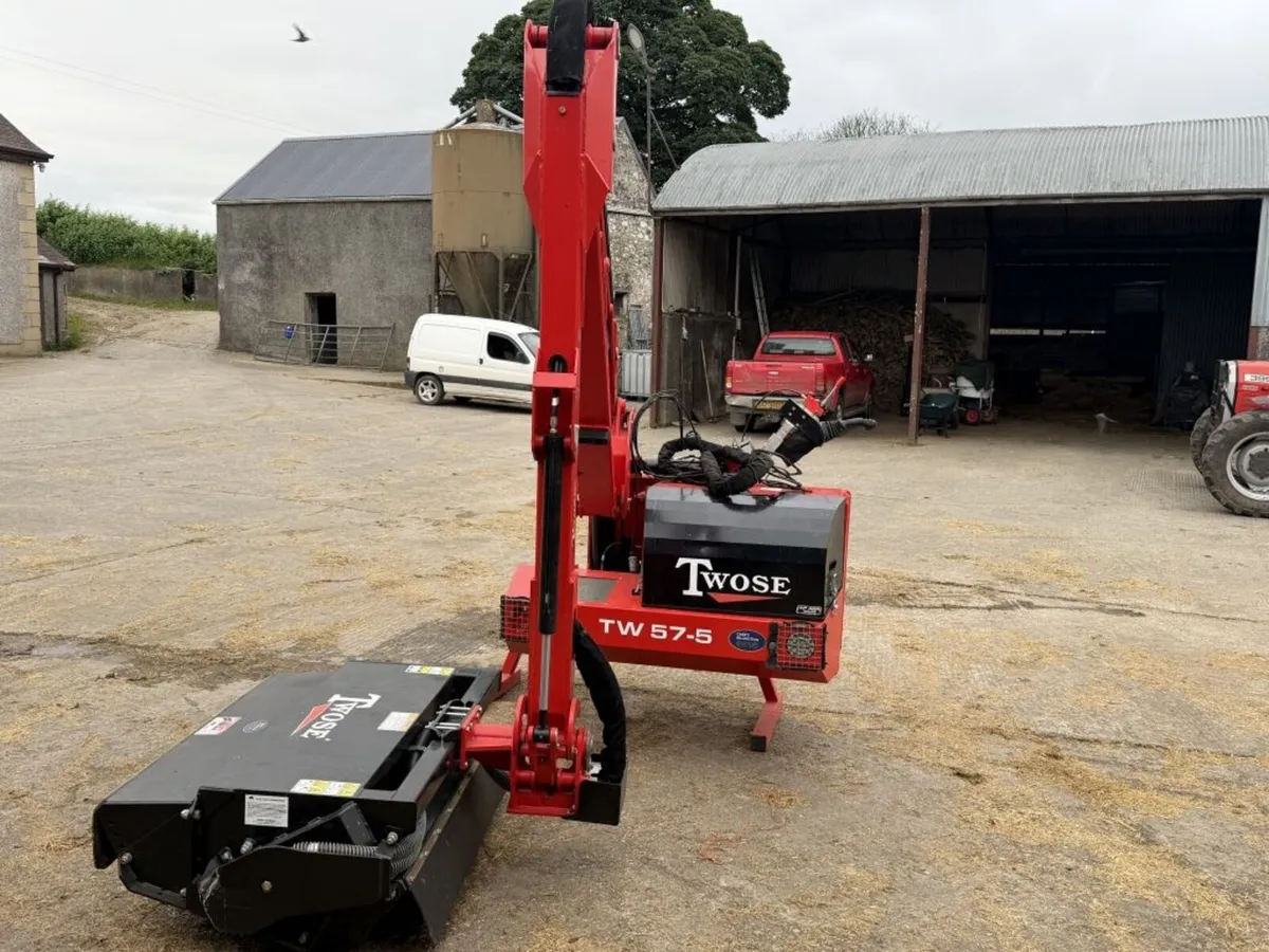 TWOSE 57-5 HEDGECUTTER - Image 1