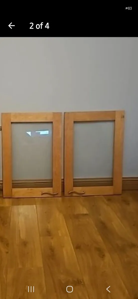 2 shaker kitchen doors