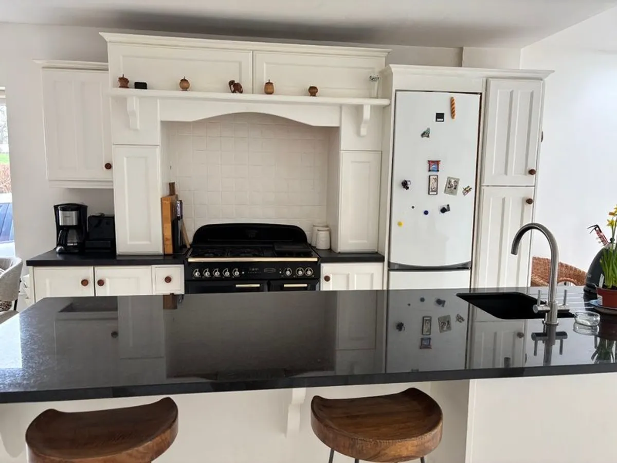 Kitchen - Image 4