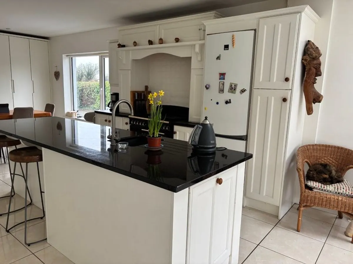 Kitchen - Image 3