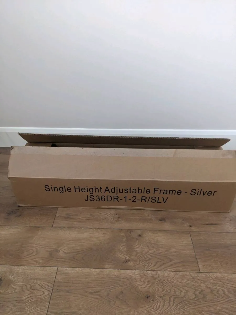 Height adjustable frame - Image 1