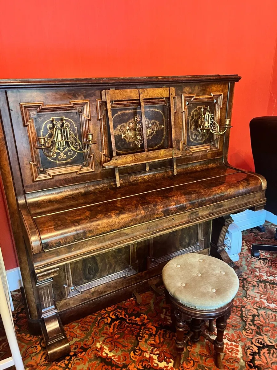 Mahogany piano - Image 2