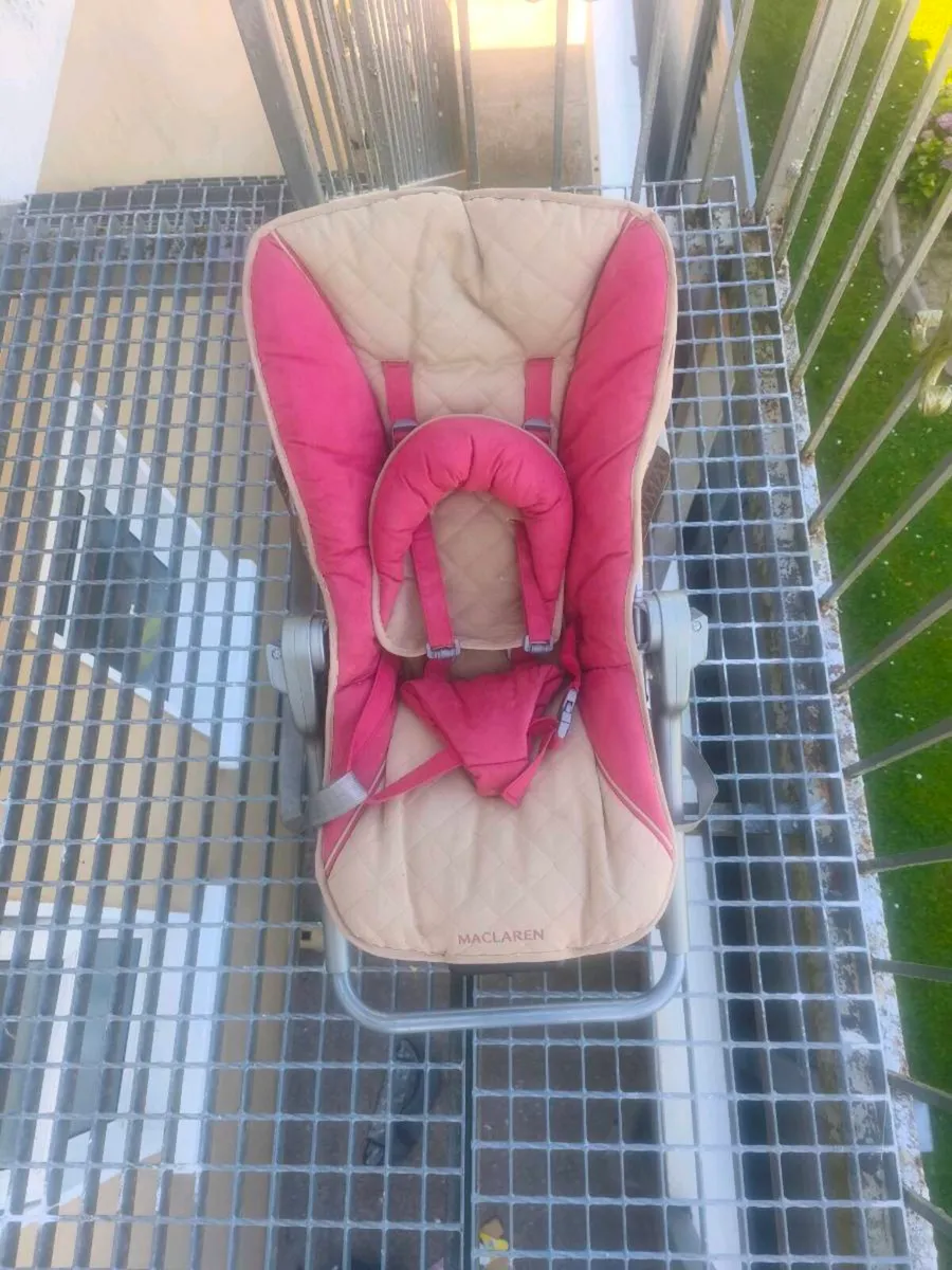 Baby seat - Image 2