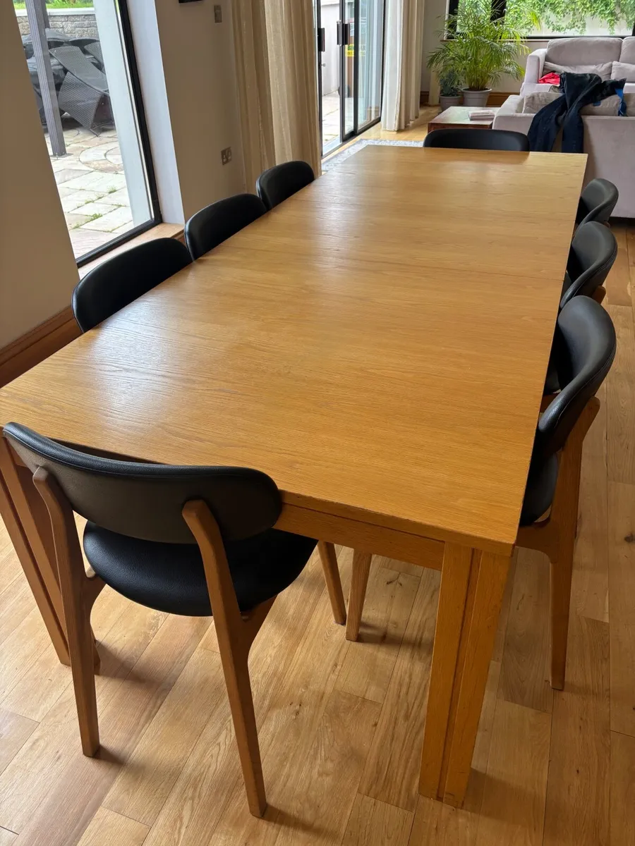 KITCHEN TABLE - Image 3