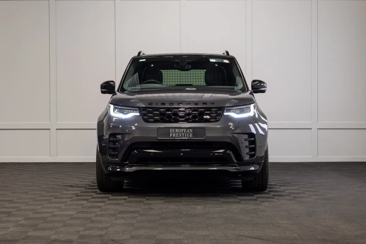 2023 Land Rover Discovery R-Dynamic HSE 2 Seat - Image 2