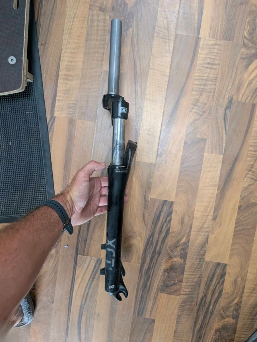 Suntour XTC 30 Suspension fork - Image 2