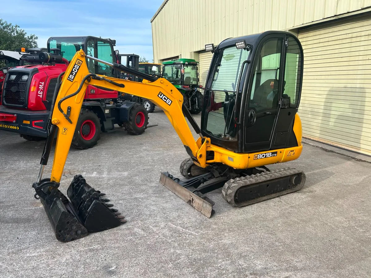 JCB 8018 - Image 1