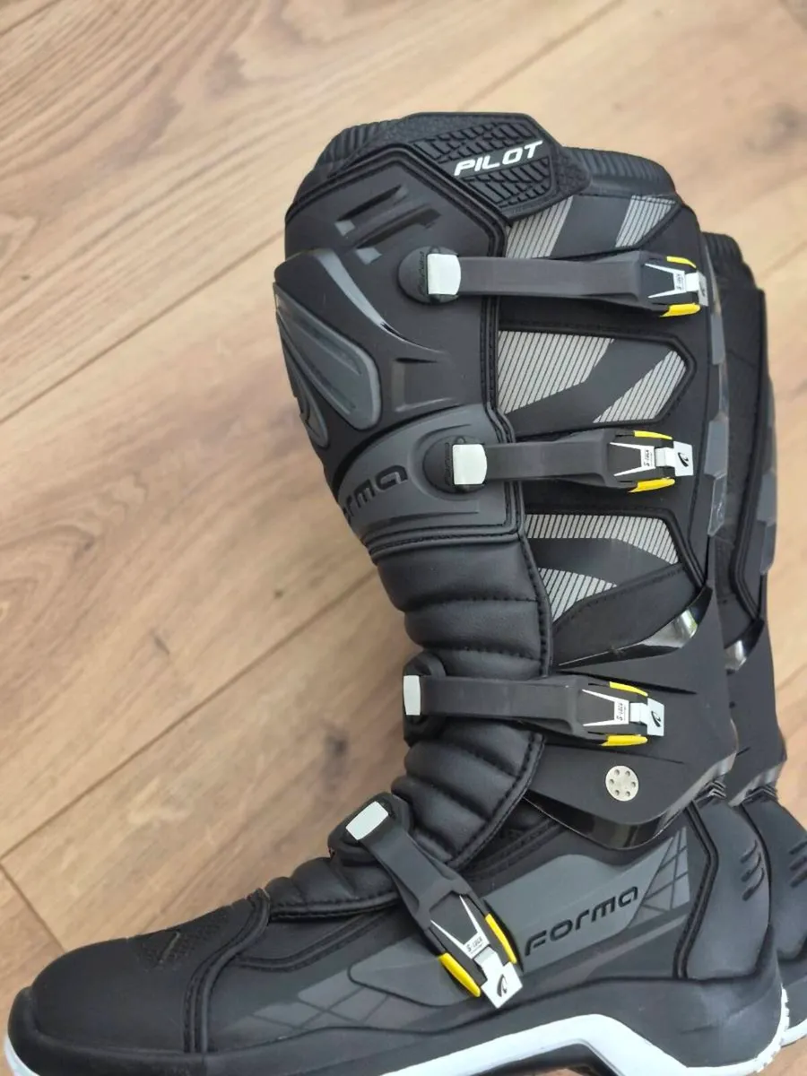 Motorbike boots - Image 3