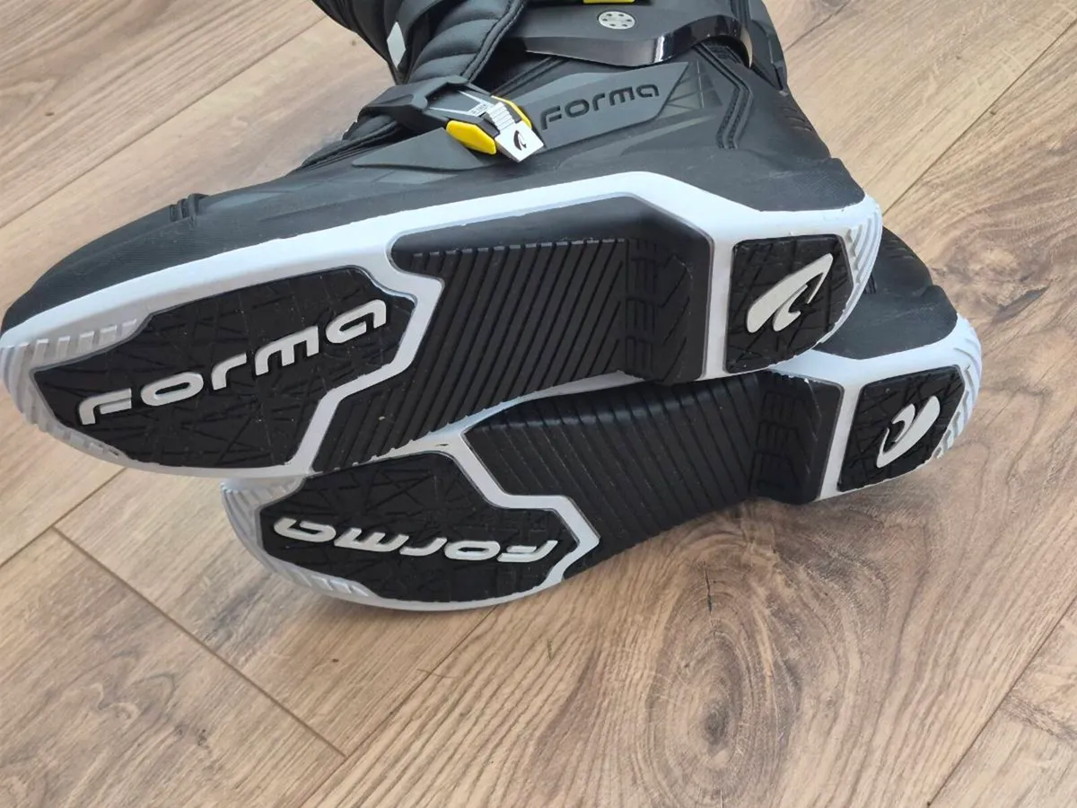Motorbike boots - Image 4