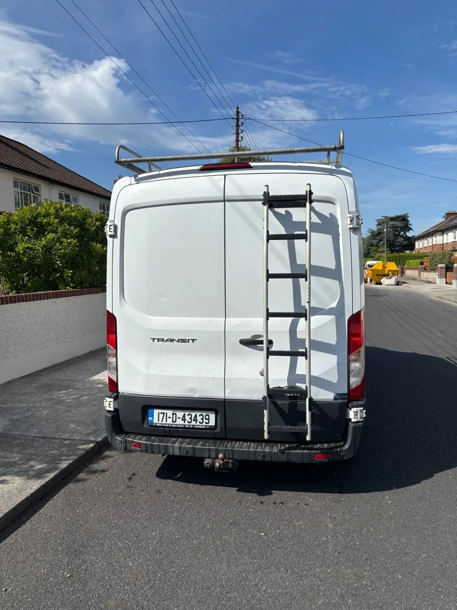 Ford Transit 2017 - Image 2