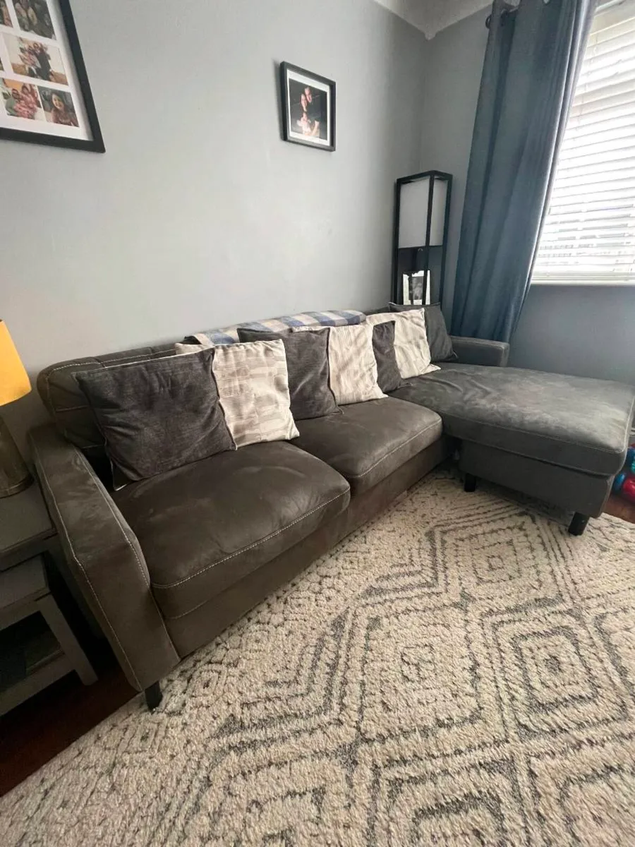 Interchangeable Corner Sofa/Couch - Image 1