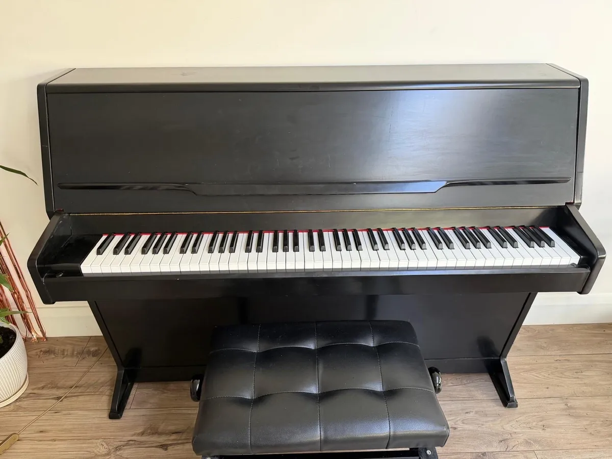 Piano - Image 2