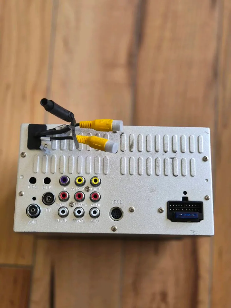 MULTIMEDIA CAR STEREO - Image 3
