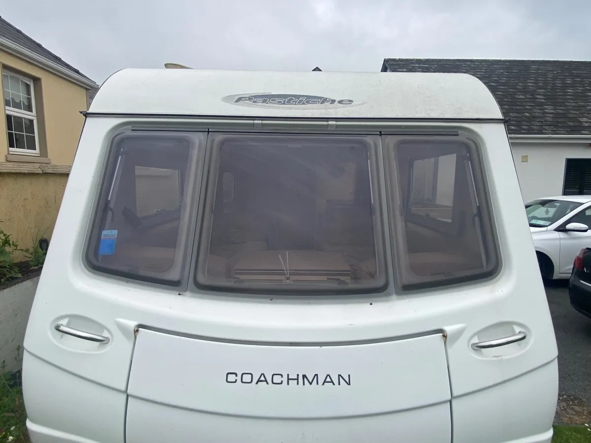 2008 4 Berth Coachman Pastiche 520/4 Caravan - Image 3