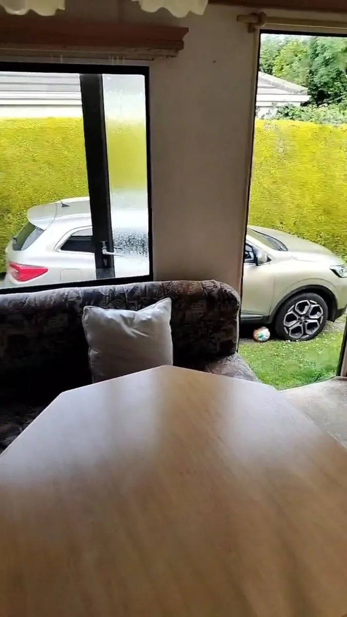 3 Bed Debonair Super Mobile home - Image 3