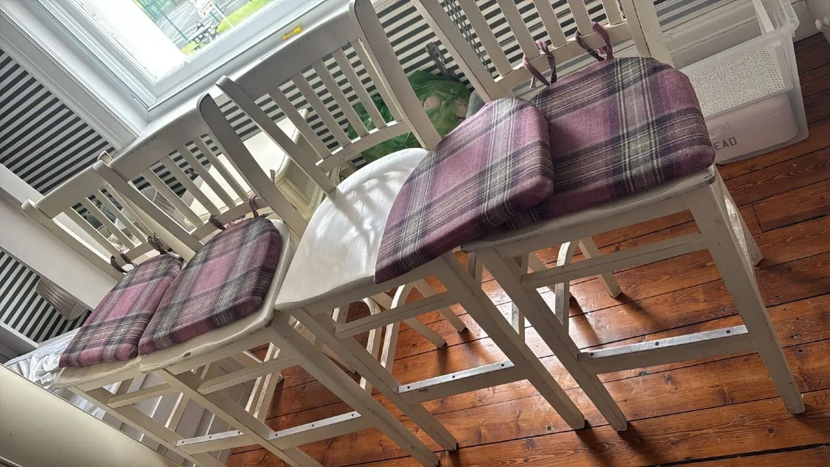 4 High-Stools for Kitchen - Image 2