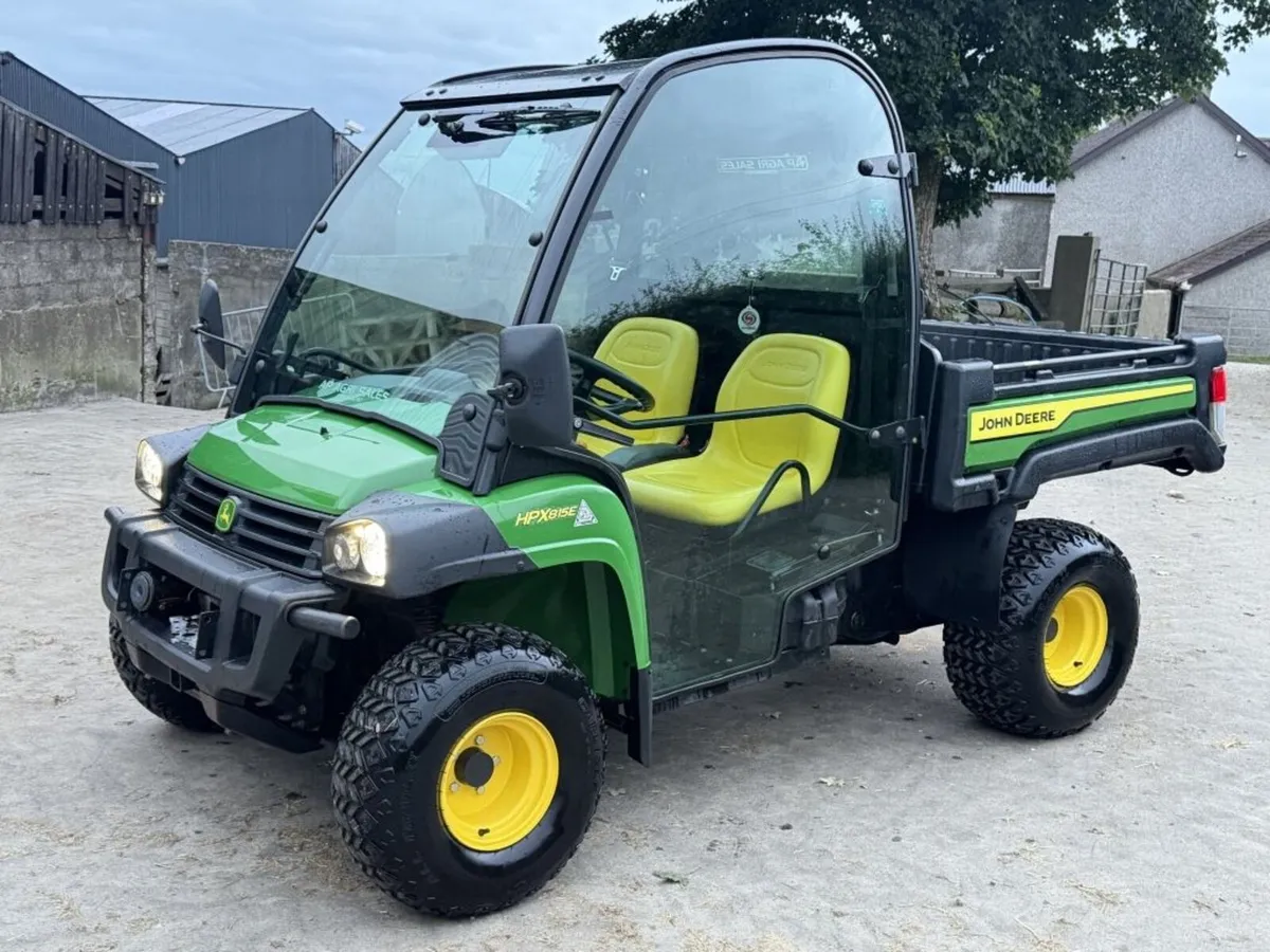 2022 JOHN DEERE GATOR HPX815E - Image 1