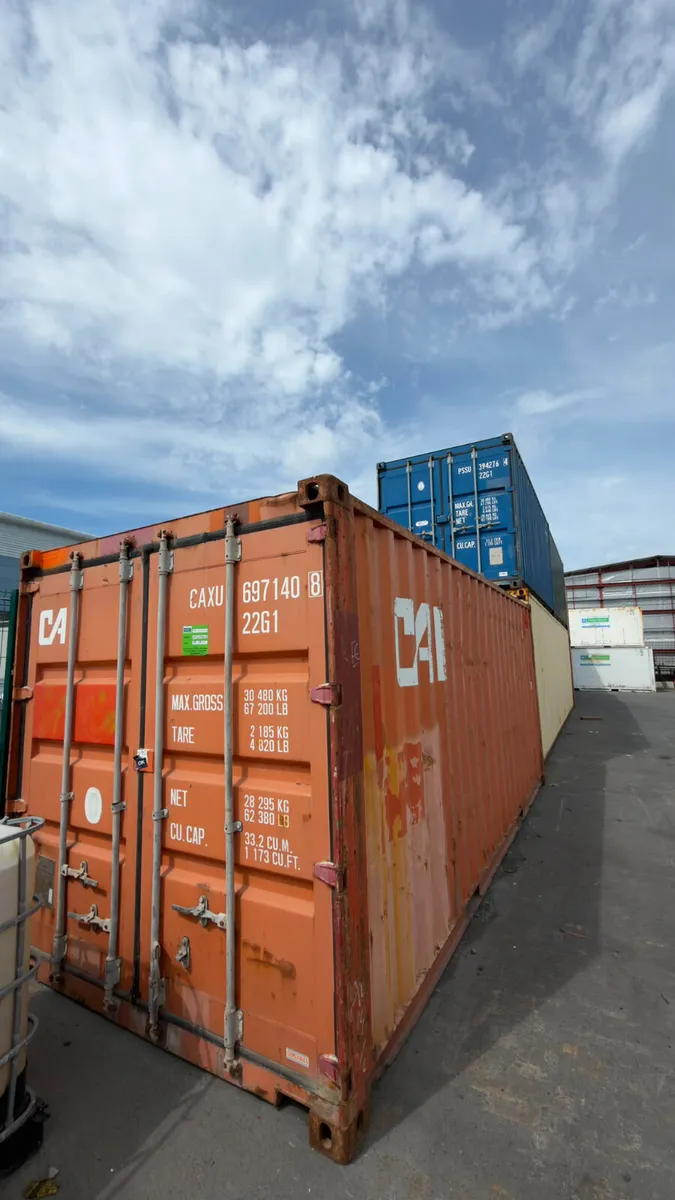 Used 20ft Shipping Container - Image 4
