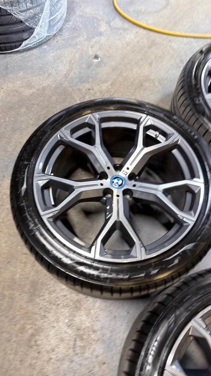 BMW X5 741M - Image 2