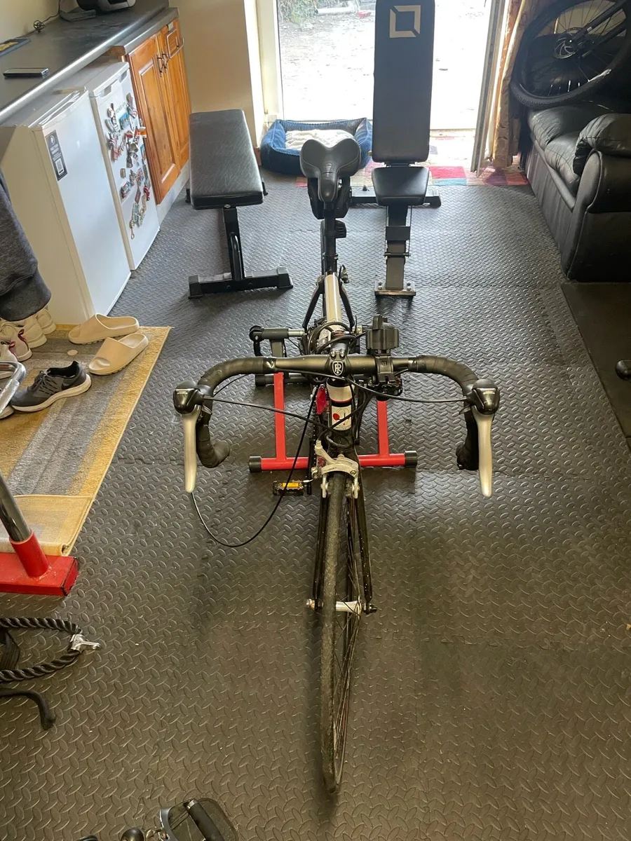 Bike and trainer - Image 2
