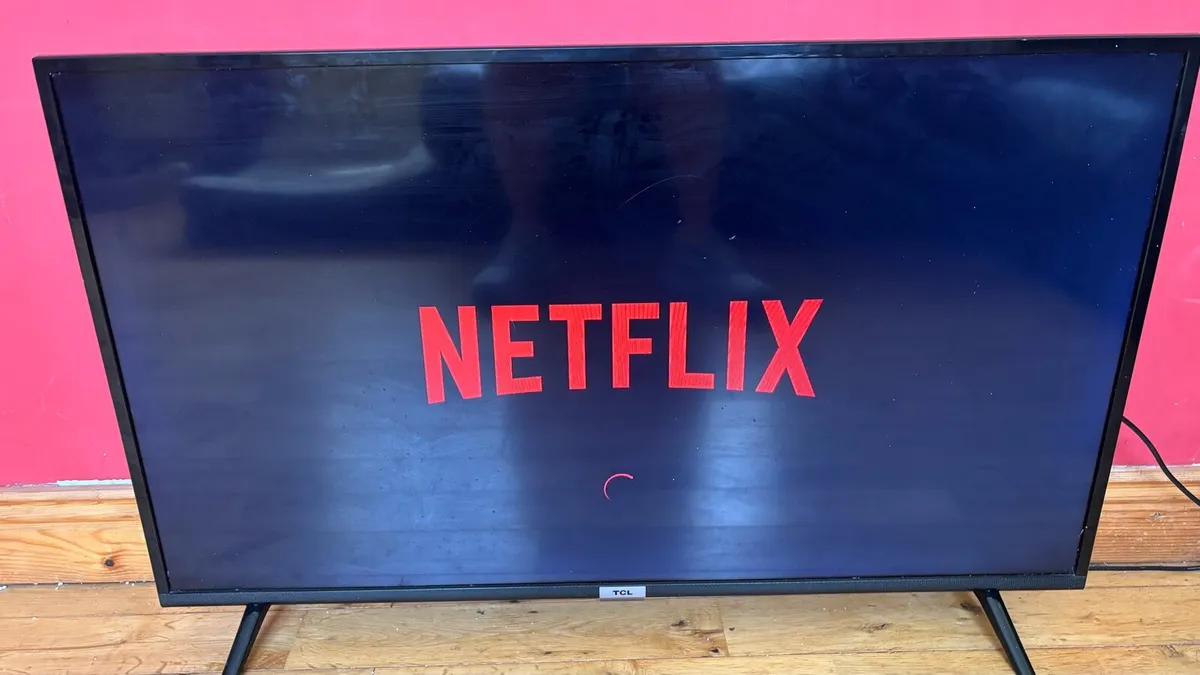 40” TCL Smart Android TV - Image 2