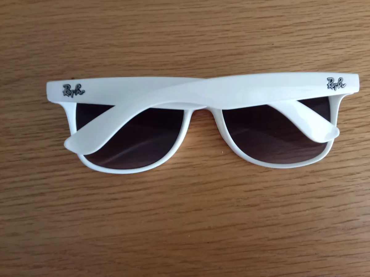 Men's/Women's Sunglasses. - Image 3
