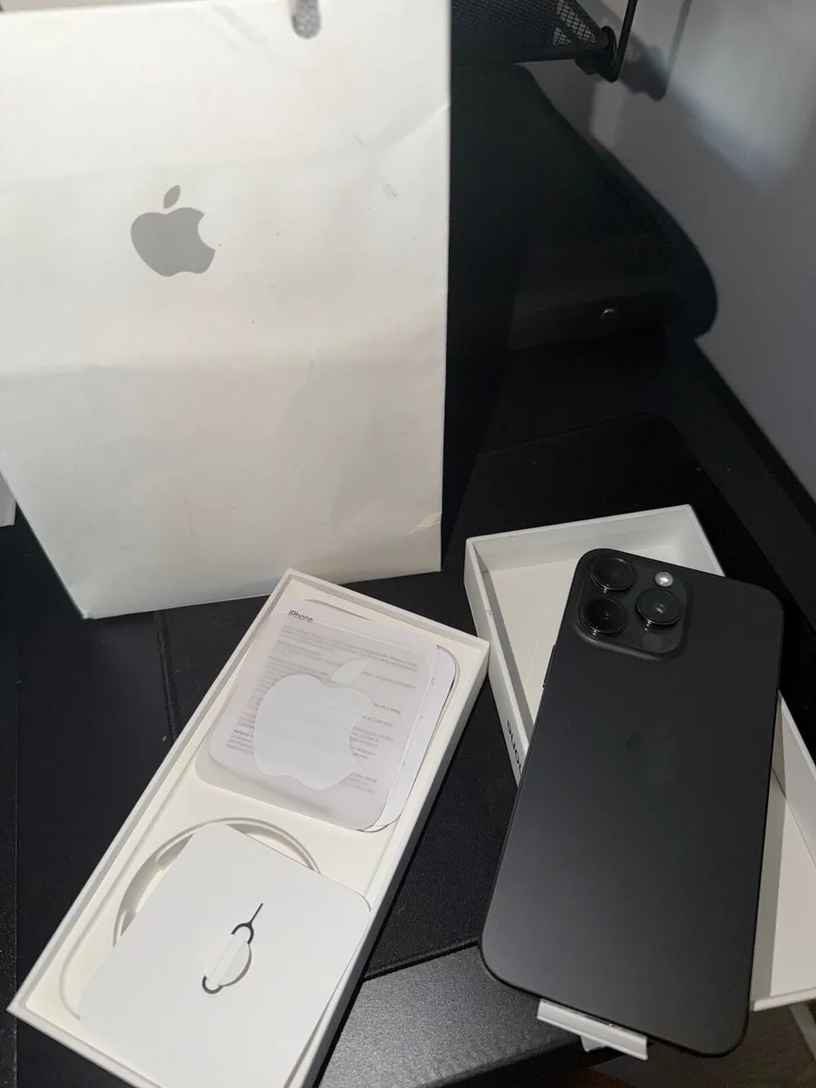 iPhone 15 Pro Max 512GB - Image 1