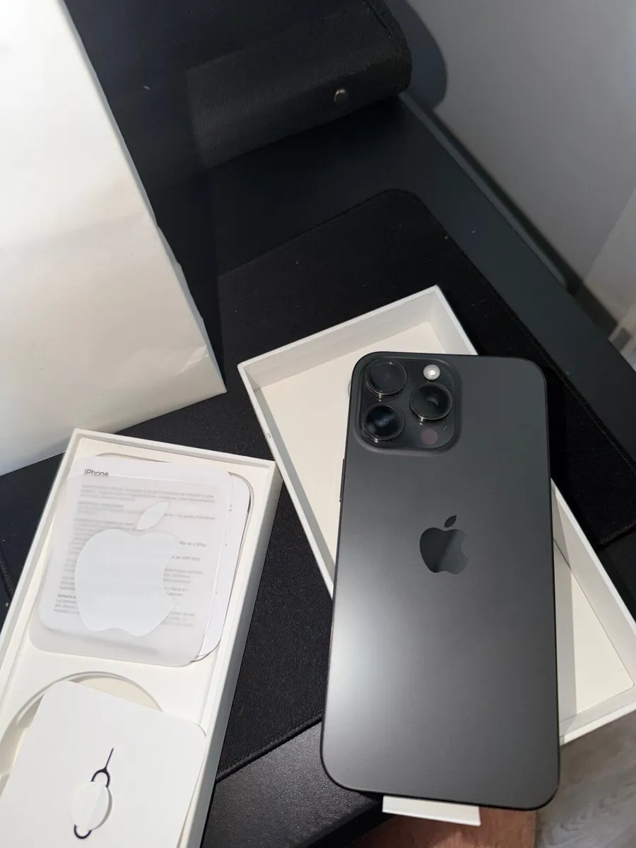 iPhone 15 Pro Max 512GB - Image 2