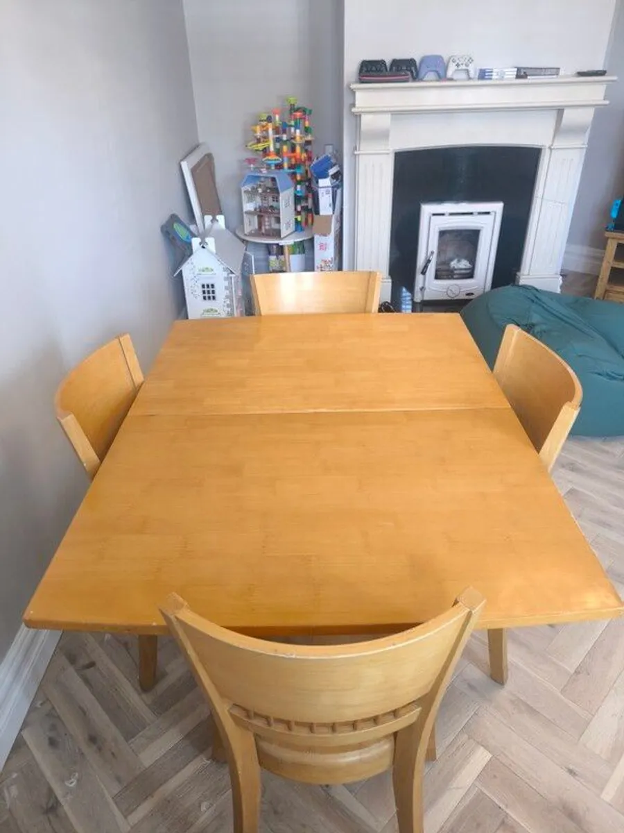 dining - Image 2