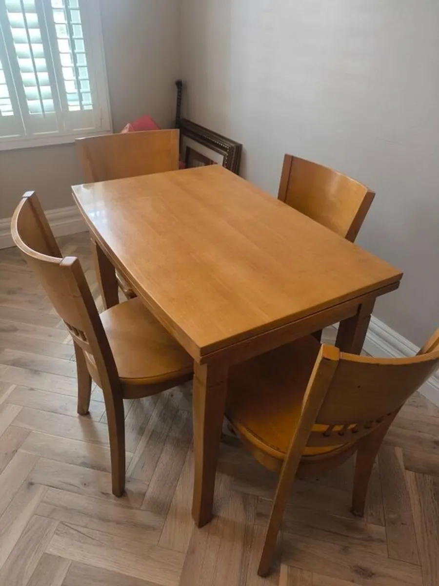 dining - Image 3