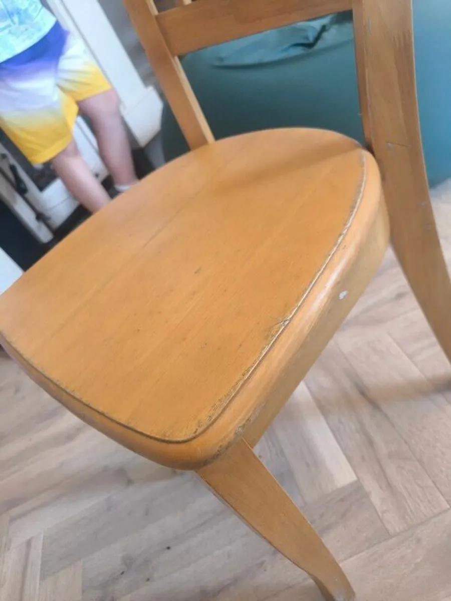 dining - Image 4