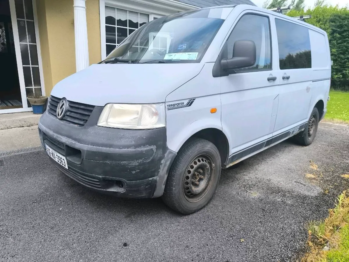 VW Transporter 1.9 T5 - Image 1