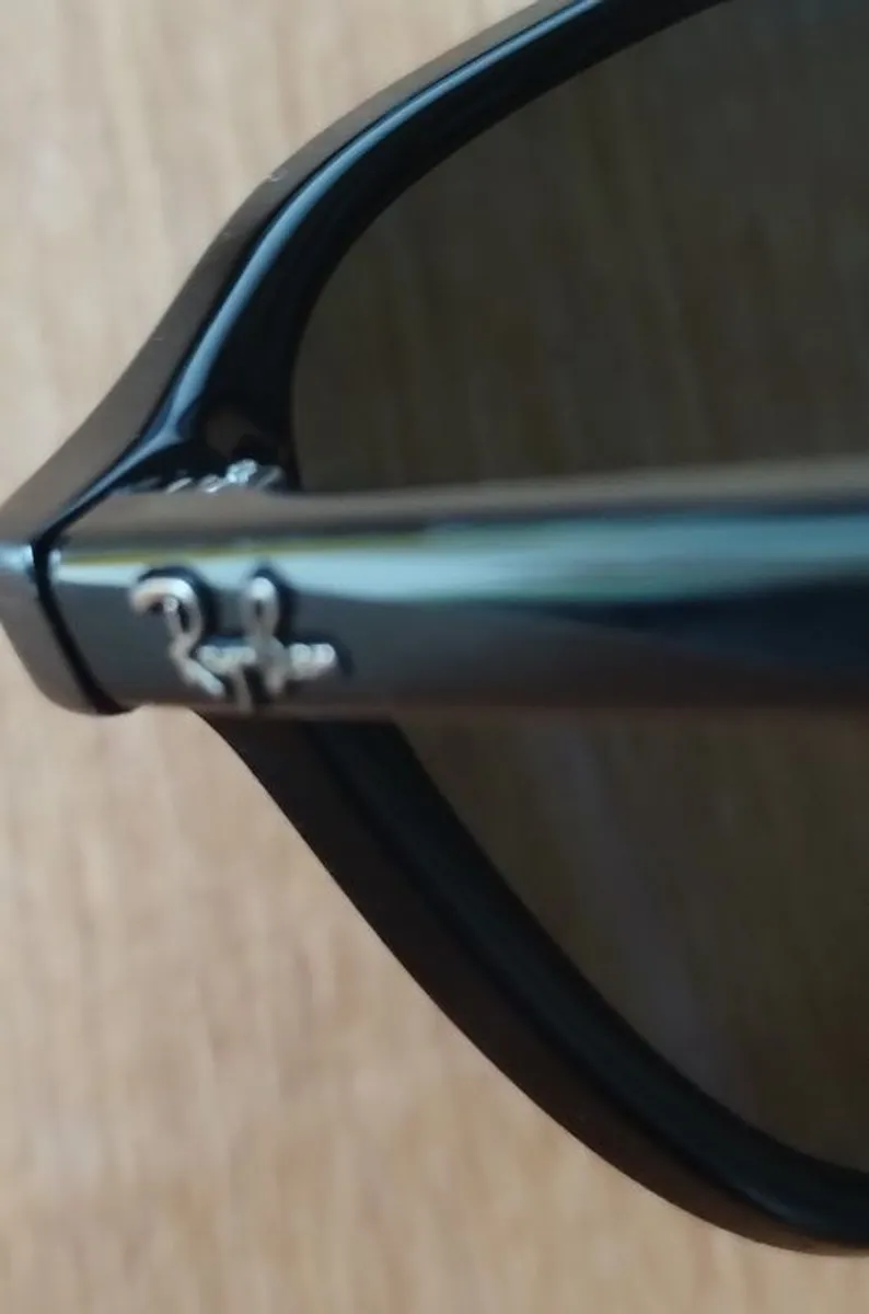 Ray-Ban Leonard - Polarized - Like New ! - Image 4