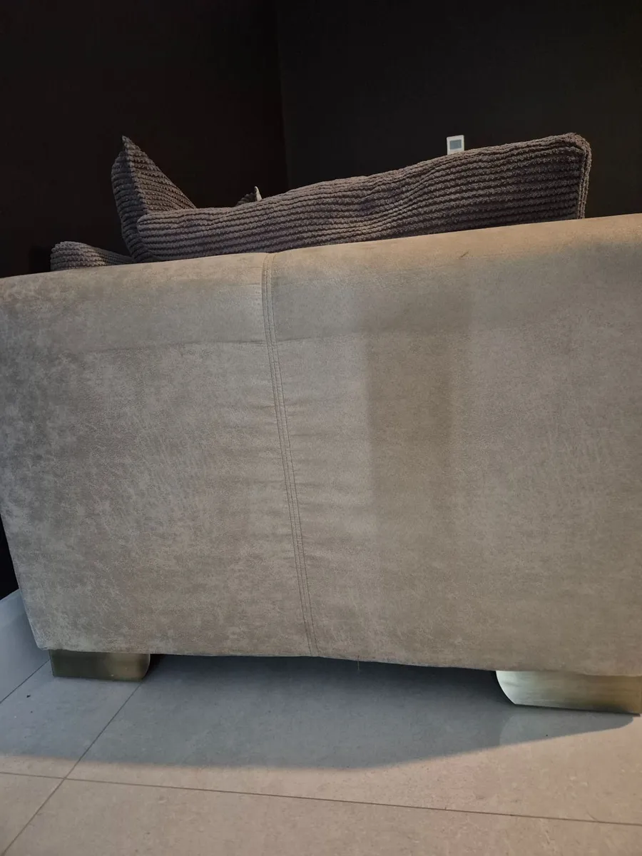 Sofas - Image 2