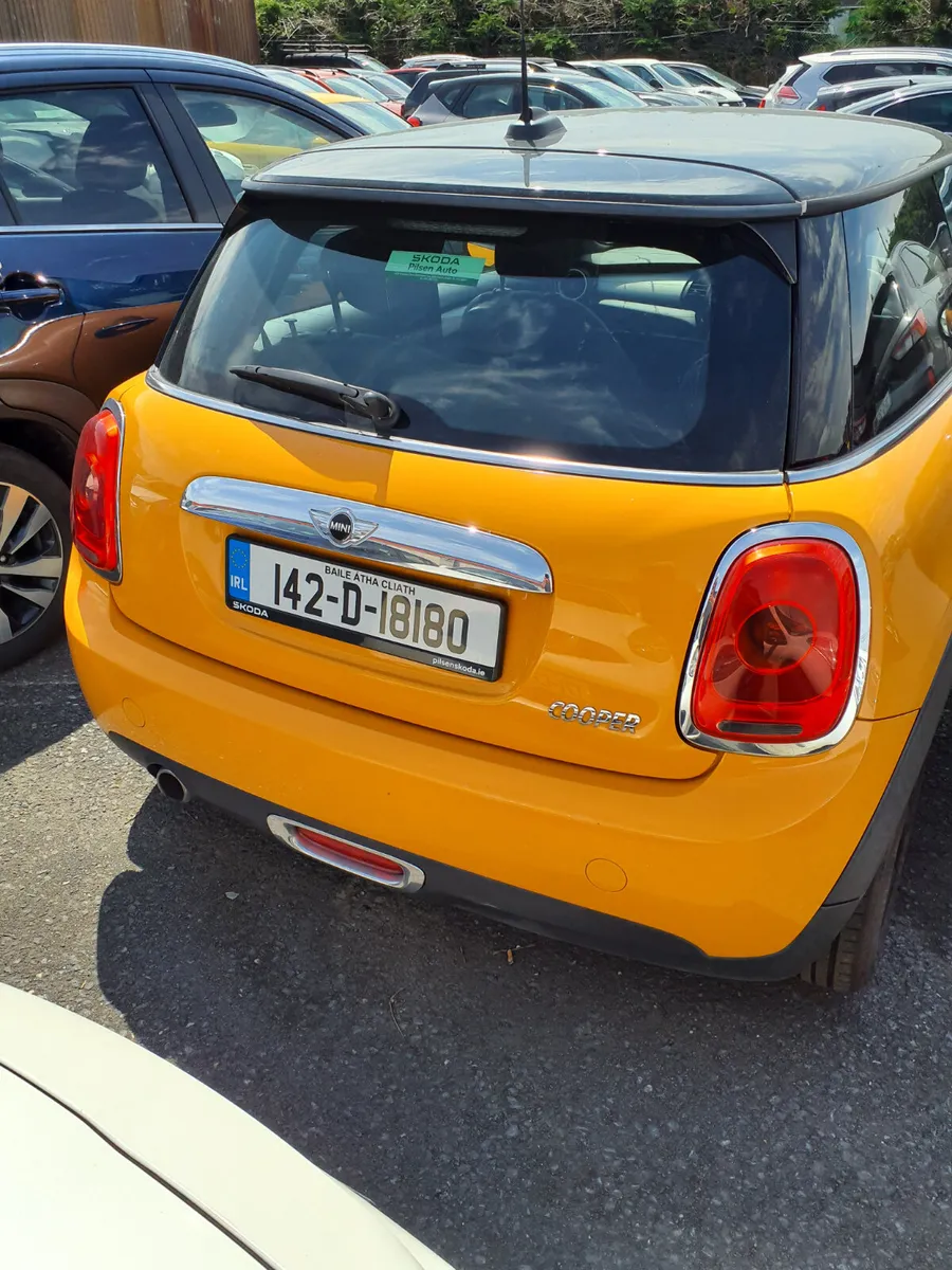 Mini Cooper 2014 light damage Driving - Image 3