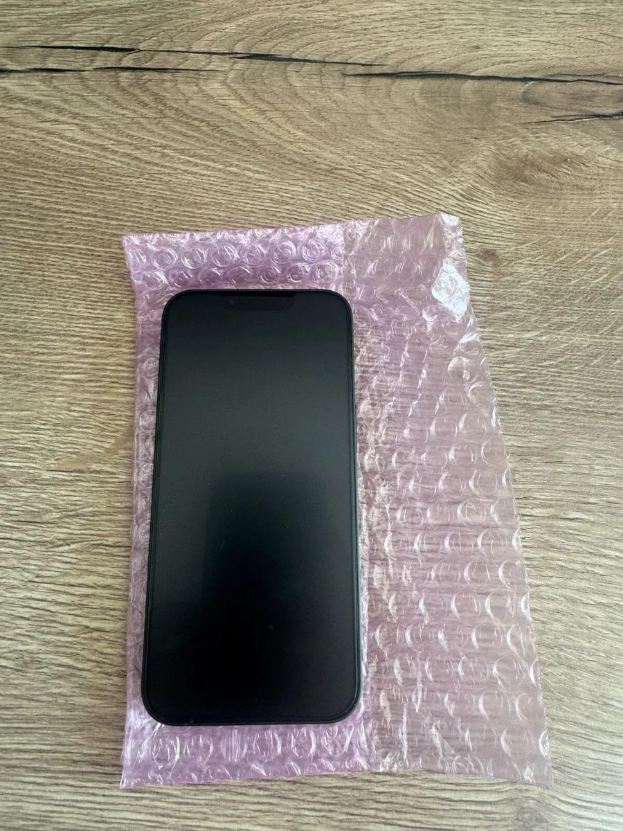 iPhone 13 128g 100% battery life - Image 1