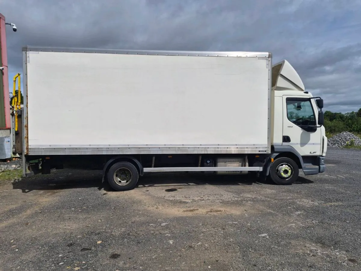 Daf Lf 180 manual 2019 low km - Image 2