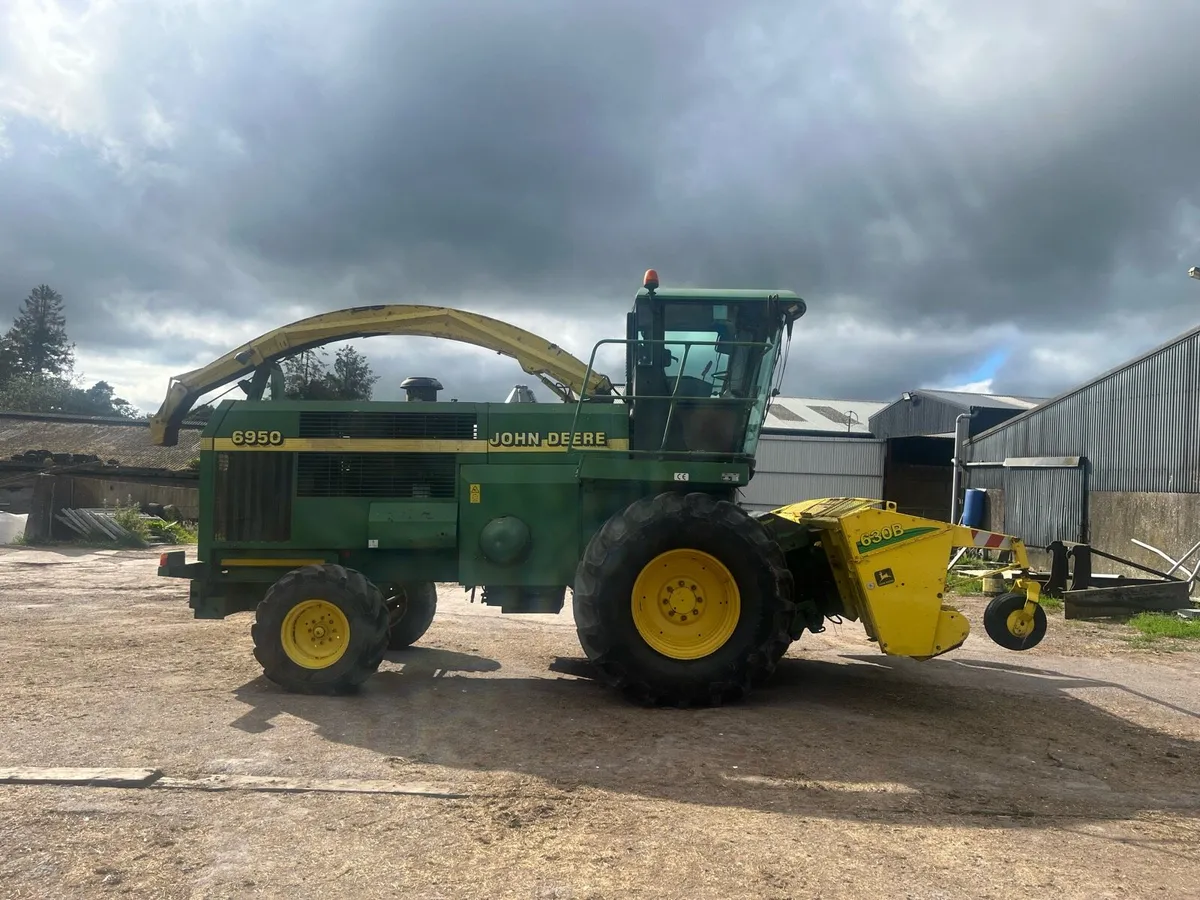John Deere 6950 - Image 2