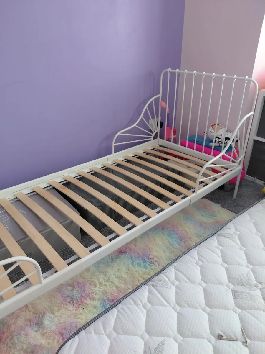 Bed - Image 3