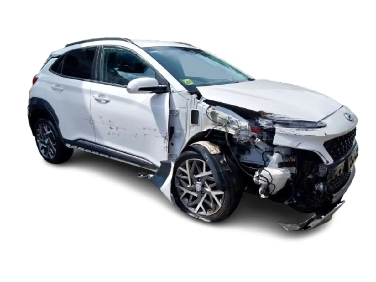 2021 HYUNDAI KONA HYBRID For Breaking/Dismantling - Image 1