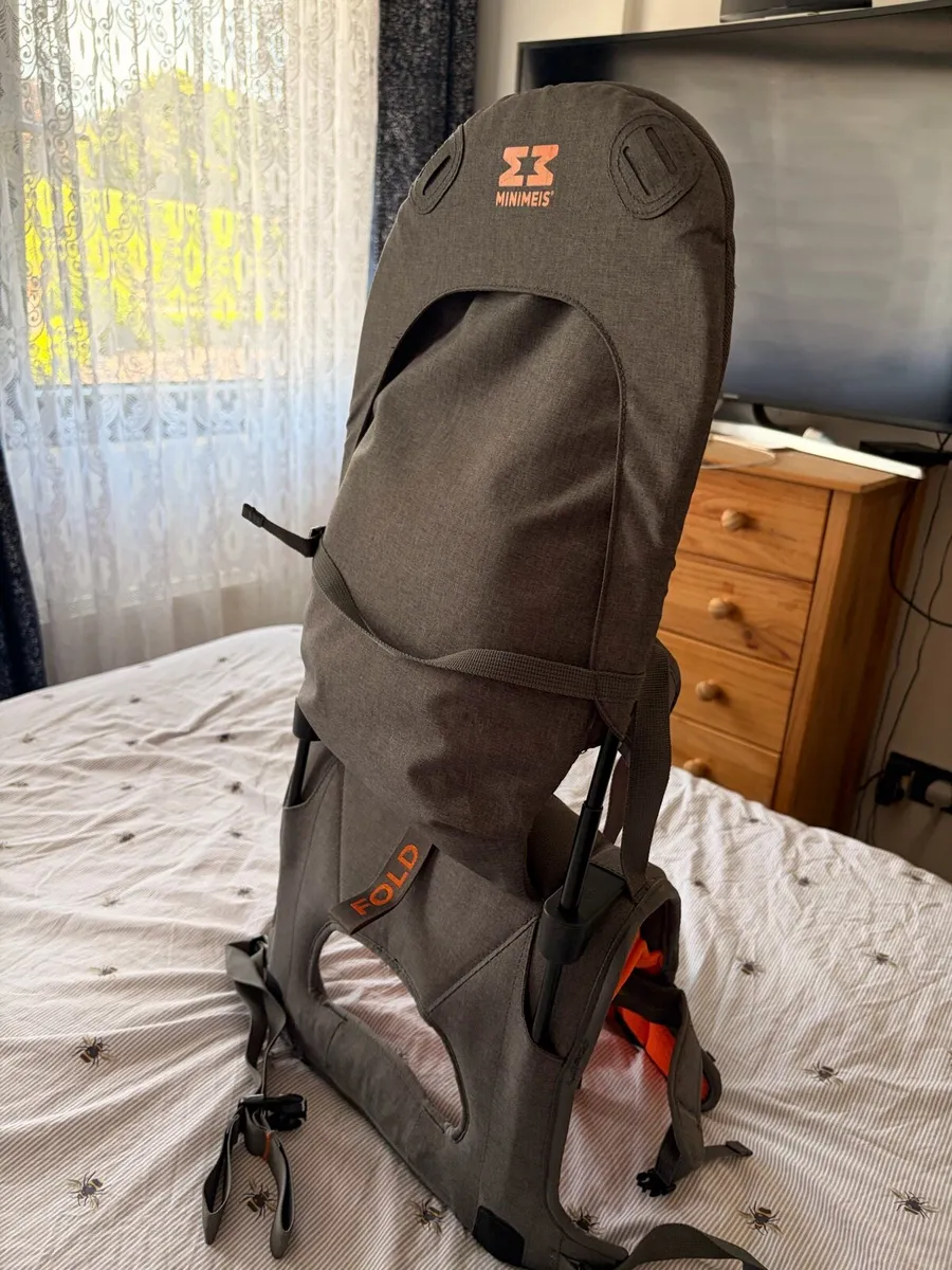 MiniMeis shoulder child carrier. - Image 2
