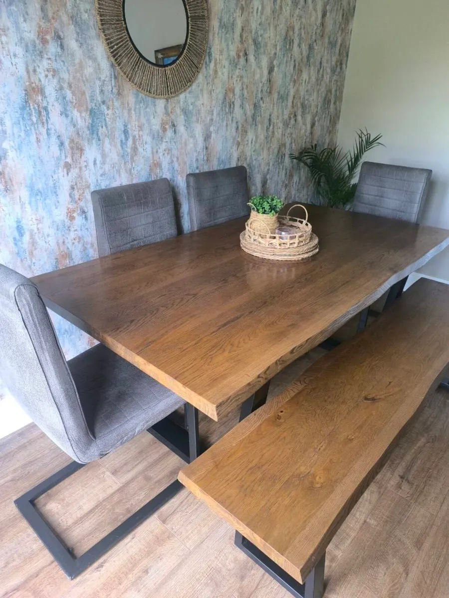 Table chairs - Image 2