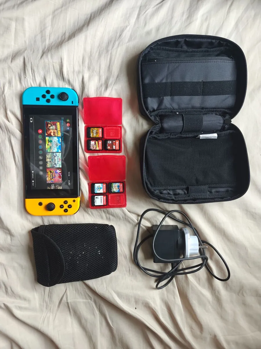 Nintendo switch and games (Pokemon, Zelda etc) - Image 3