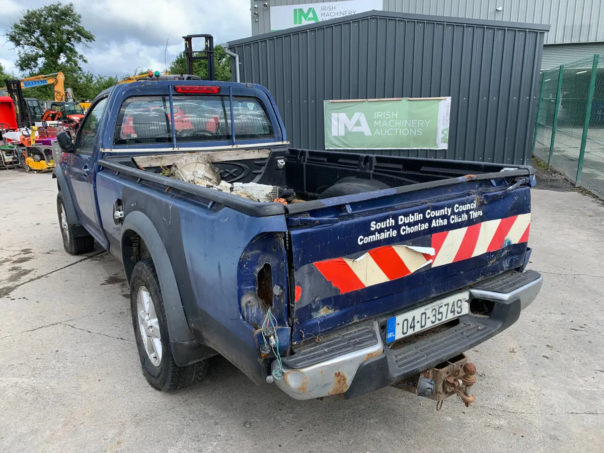 UNRESERVED 2004 ISUZU DMAX PICK UP FOR AUCTION - Image 3
