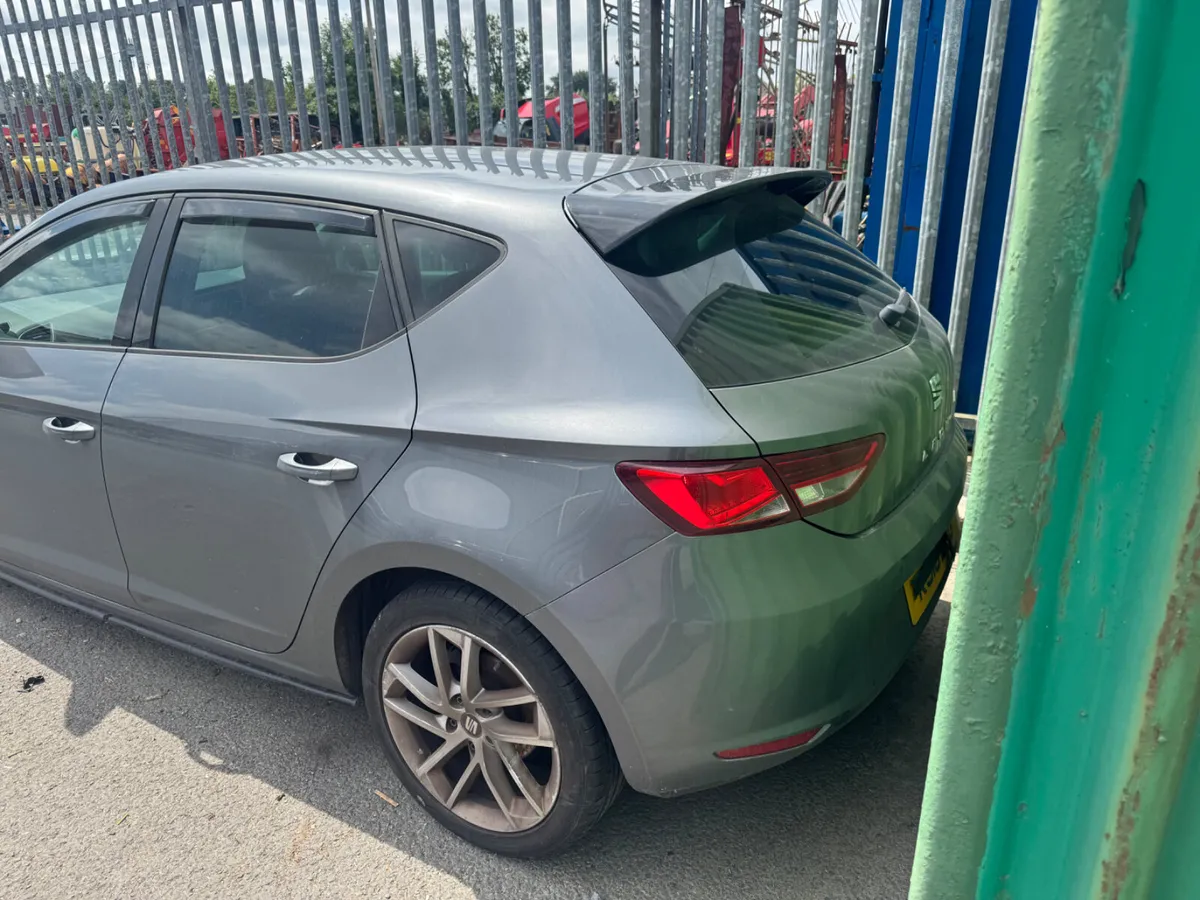 2016 Seat Leon 1.6 TDI DSG CXX BREAKING/ PARTS - Image 3