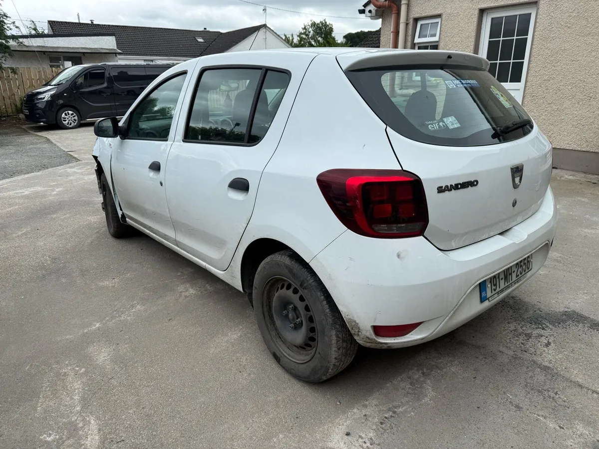 191 Dacia sandero 1.5 diesel - Image 2