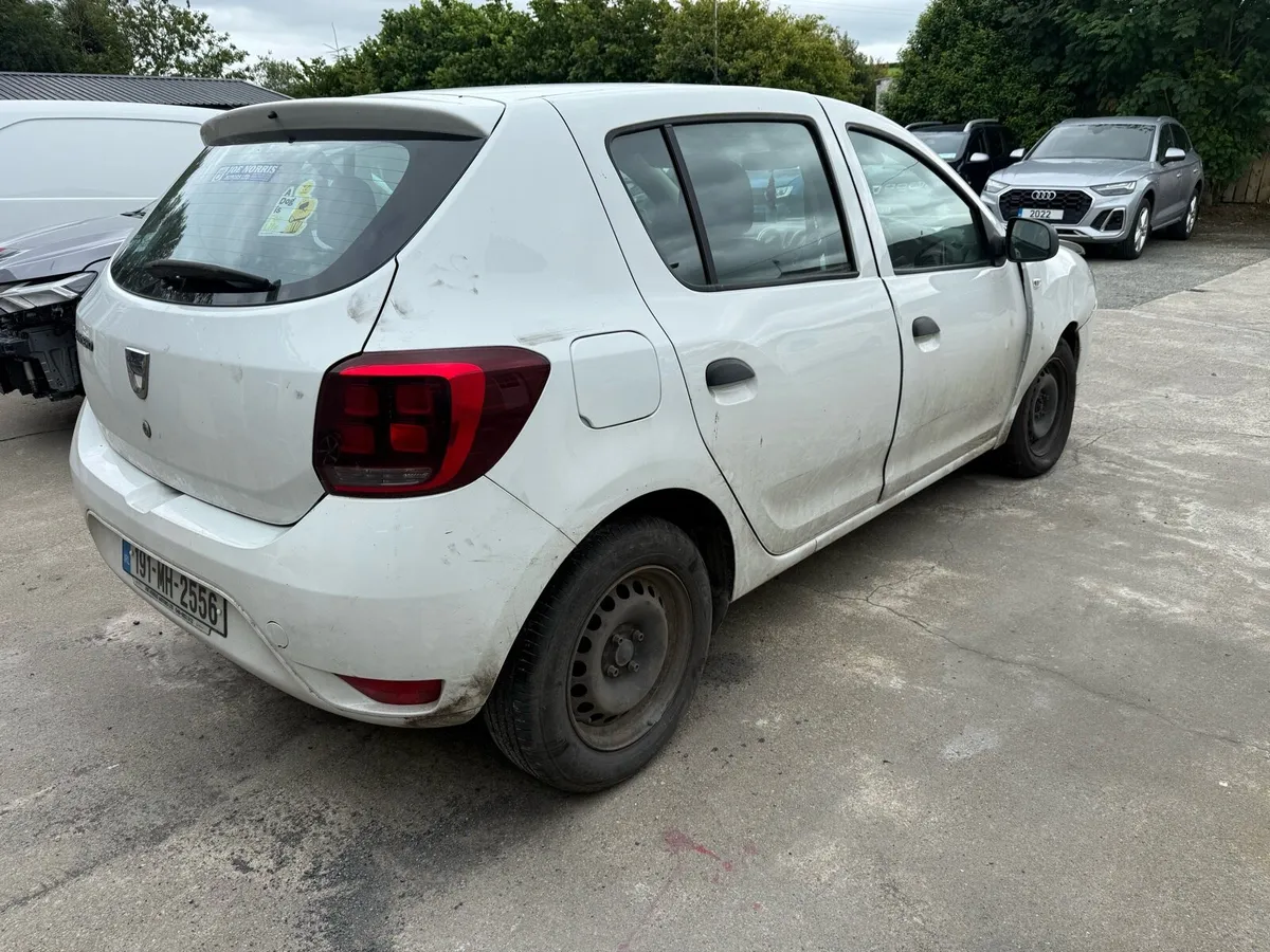 191 Dacia sandero 1.5 diesel - Image 3