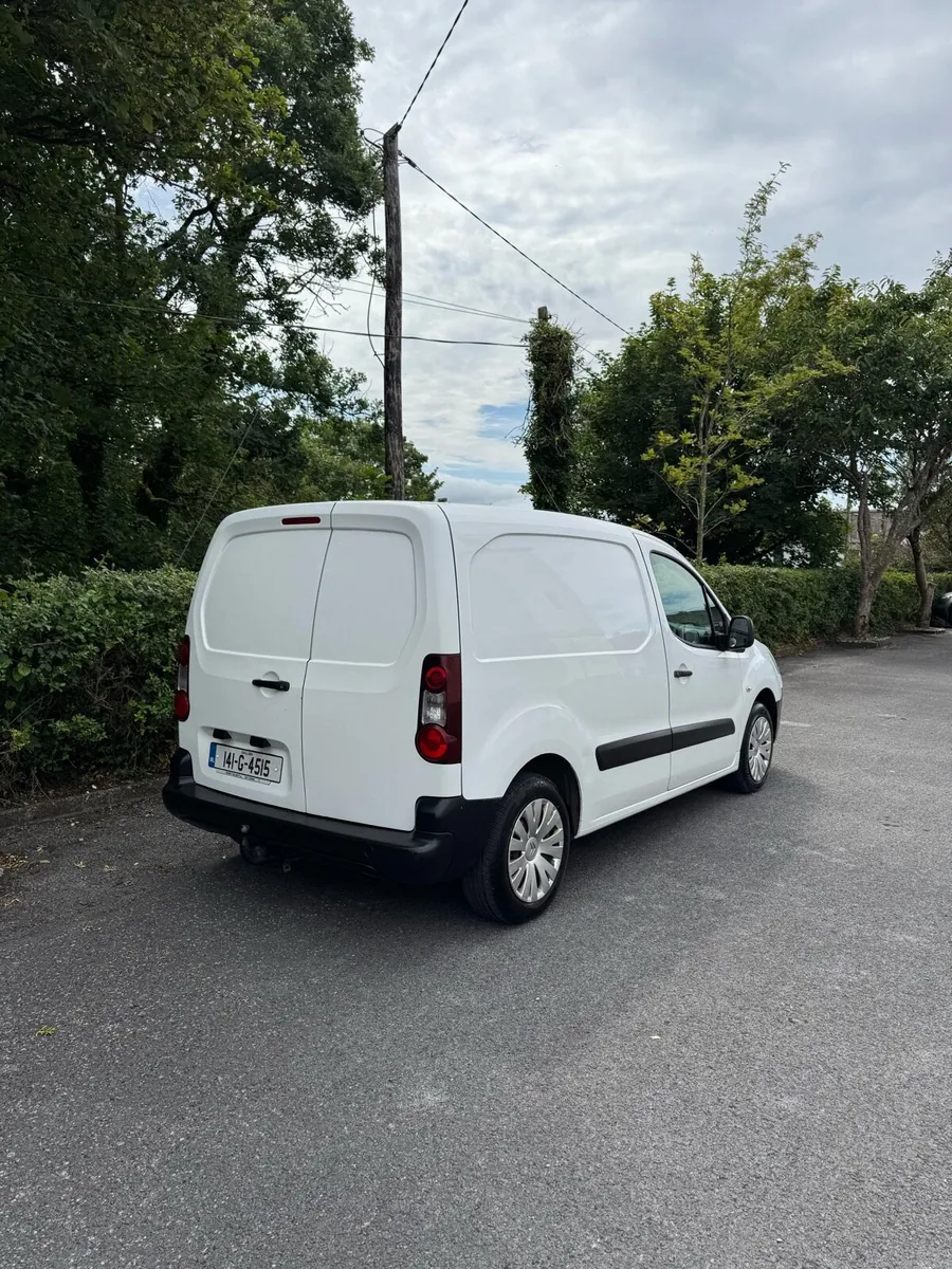2014 Citroen Berlingo HDI - Image 3