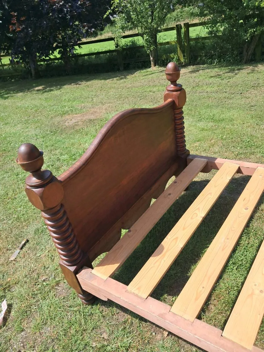 20Th Century mahogany bed - Image 2