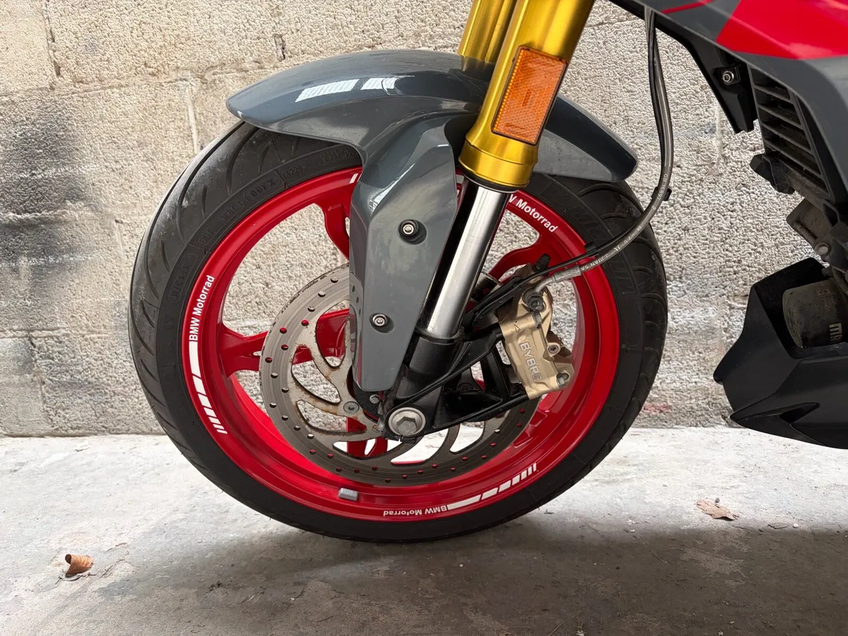 BMW G310 R - Image 4